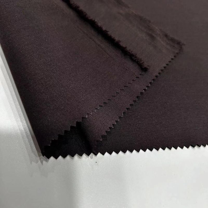 Recycled warp gebreide polyesterstof elastane plain weefsel 170D*170D+40D Voor kleding