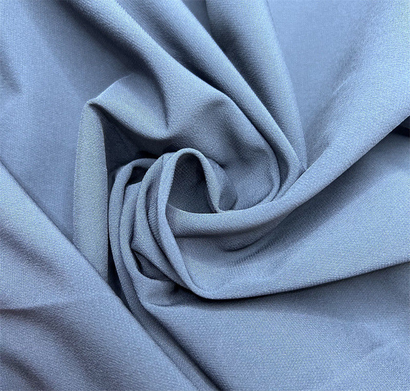 Matte nylon wandelstof met dubbele ketting dikke handgevoel voor het maken van outdoor wandelkleding